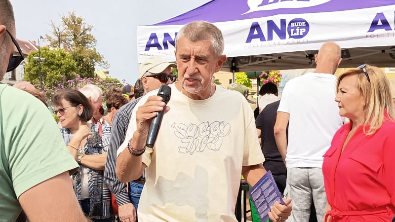 Babiš po útoku: Doktoři mi doporučili klid. Musím zrušit program v Olomouckém kraji
