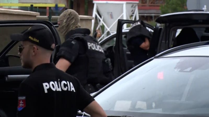 Detaily případu vraždy těhotné ženy: Muž střelbu trénoval, Slováci ho dopadli u rodičů