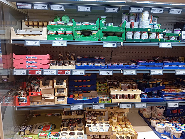 Spotřeba mléčných výrobků roste, jsou však příliš levné, shodli se experti z oboru