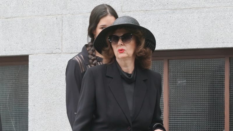 Saskia Burešová dala poslední sbohem milovanému manželovi. Byla s ním 55 let