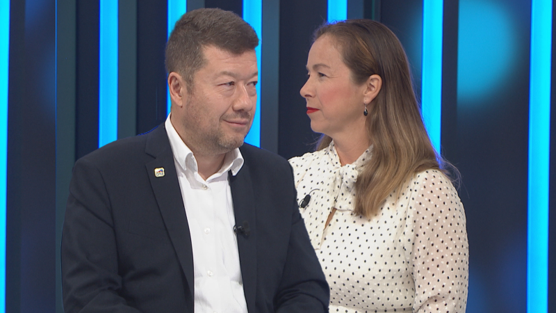 Okamura: STAN financovala mafie, měli by z voleb odstoupit. Jste nervózní, reagovala Šebelová