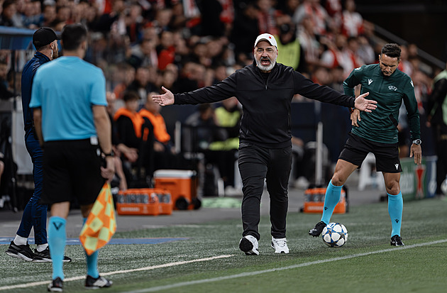 Je těžké vzít bod, po remíze je dojem pak jiný, litoval Trpišovský. Mrzí ho první gól