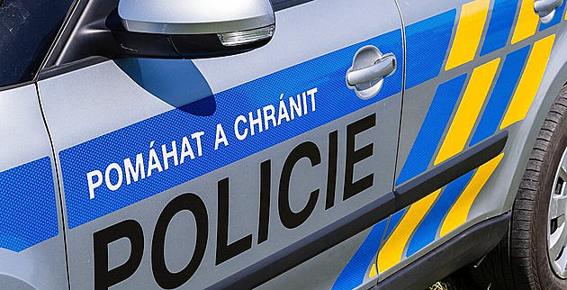 Hon na sportovní letoun. Policie v Česku zajistila stroj nizozemských zločinců