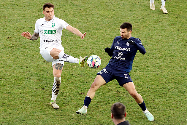 ONLINE: Slovácko - Karviná, souboj týmů, kterým se v poslední době nedaří