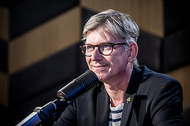 Režisér Strach dostal od papeže rytířský titul za šíření víry ve svých pohádkách