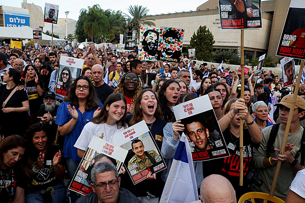 Hamás propustil izraelské rukojmí, na svobodu se dostanou i palestinští vězni