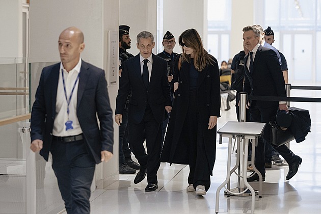 Sarkozyho VIP kobka. Bývalý prezident Francie stráví pětiletý trest v malé cele