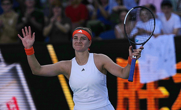 Muchová smetla Linetteovou, v osmifinále Australian Open vyzve světovou trojku