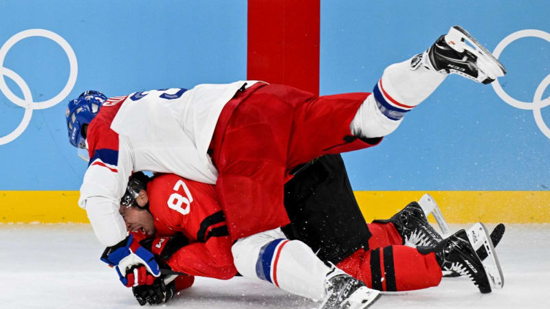 Crosby si po Gudasově zásahu nezahraje ani v NHL. Nejméně další čtyři týdny bude mimo