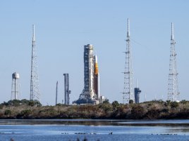 NASA mění plán návratu na Měsíc. Přistání se odsouvá, ale ambice rostou