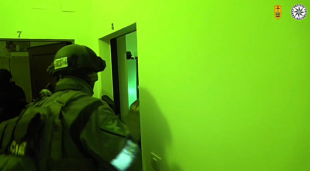 Vystudoval chemii a dal se na výrobu drog. Policie rozbila organizovanou skupinu