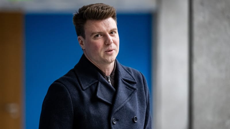 Úspěšný byznysmen a mecenáš. Kdo je řidič, který svým porsche smrtelně zranil ženu s kočárkem?