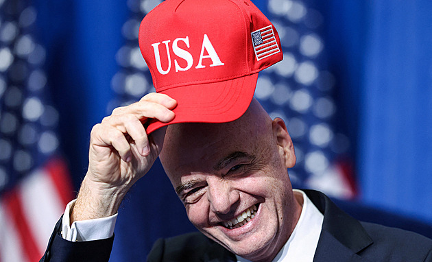 Diplomacie podle FIFA. Infantino stále věří, že Írán na MS hrát bude, co na to Trump?