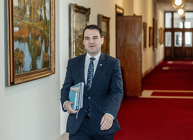 Hnutí Duha vyzvalo Macinku k omluvě za přirovnání k teroristům, jinak podá žalobu