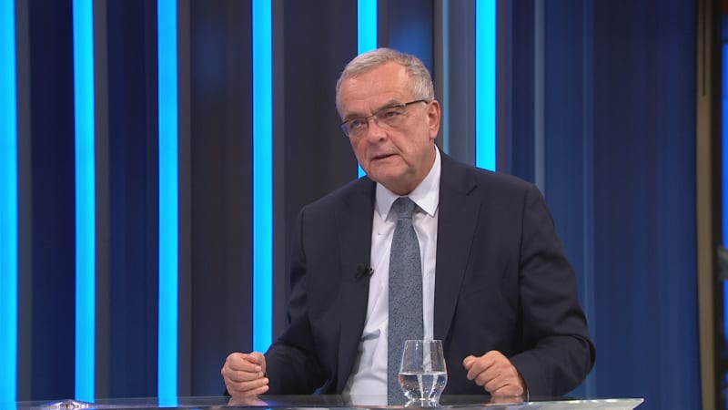 Tomu nevěřím ani vteřinu, papír snese vše: Kalousek sepsul vládu za slib, že sníží deficit