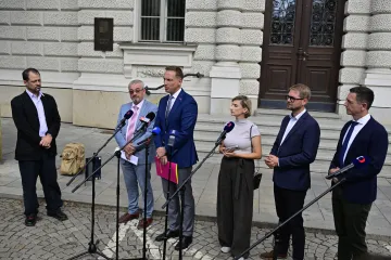 Opozice navrhla Ústavnímu soudu, aby zrušil část zákona o rozpočtové odpovědnosti