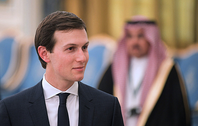 Princové a zloději. Kniha rozkrývá intriky Kushnera na Blízkém východě, ten se brání